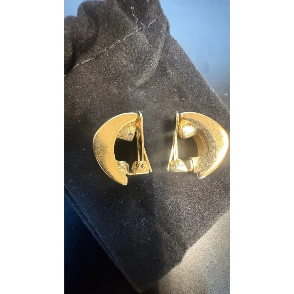 Vintage Christian Dior 1980s Modernist Hoop Clips, Persimmon Enamel & Gold Tone
